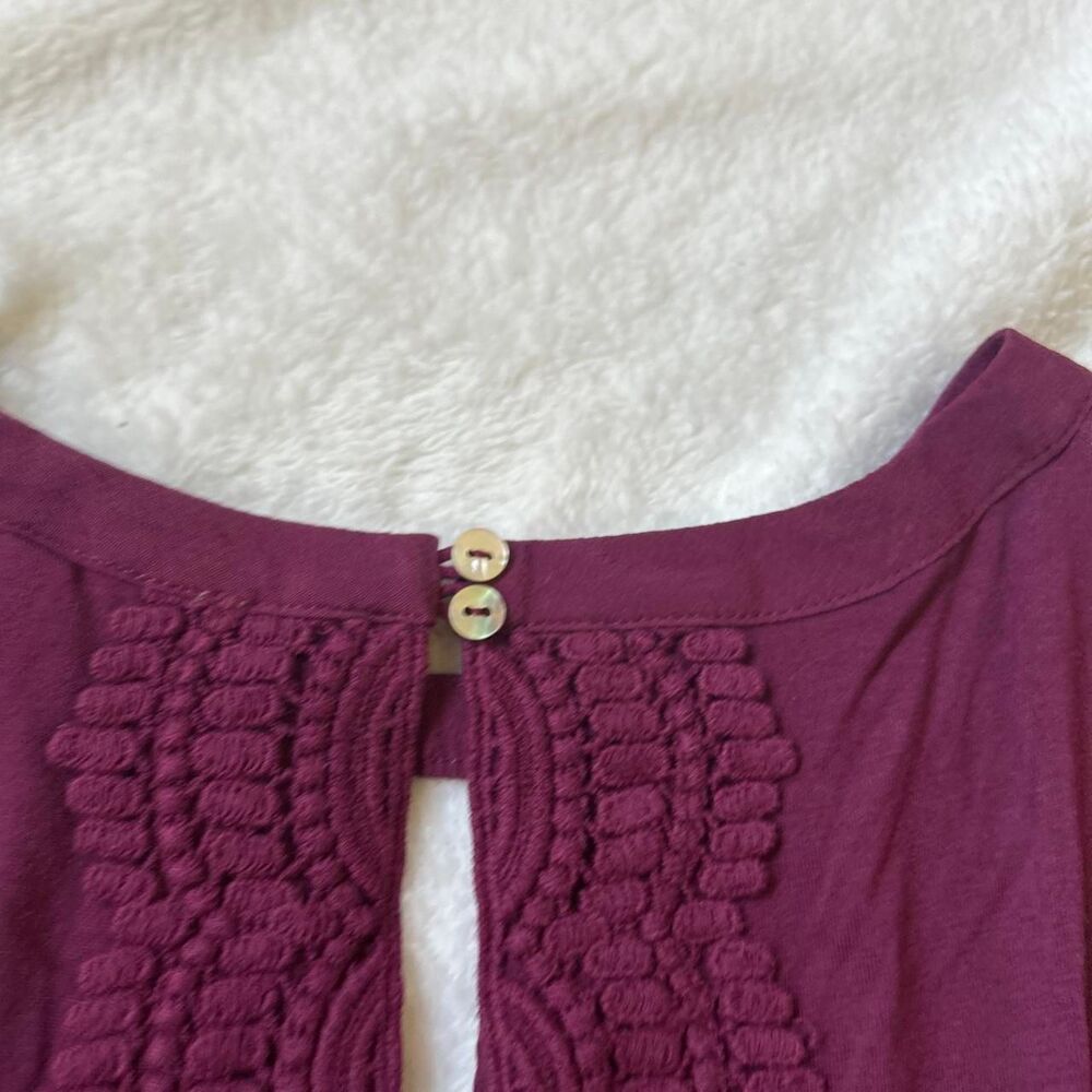 daniel rainn Burgundy Quin lace keyhole crochet top sleeveless women's small - Picture 6 of 6